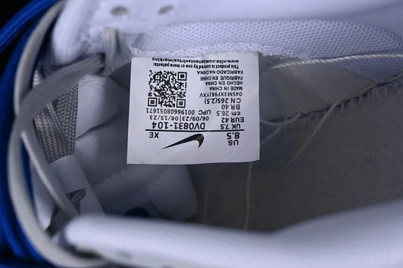 All Categories Nk SB Dunk Series Nk SB Dunk Low Low-top sneakers Nk Dunk Low "Royal" Gummy bear color graffiti Bear English letters SB strap low-top casual sneakers DV0831-104